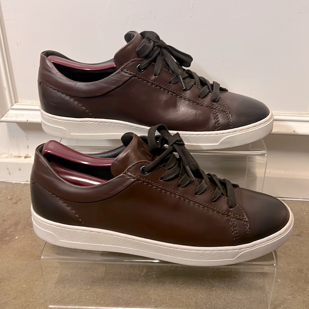 Men’s Bruno Magli Leather Fashion Sneakers size 9.5